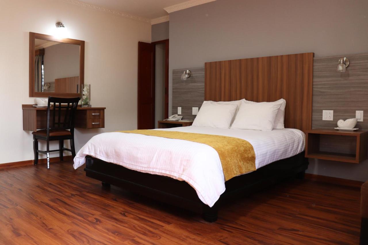 Hotel Puerta Del Sol Давид Экстерьер фото