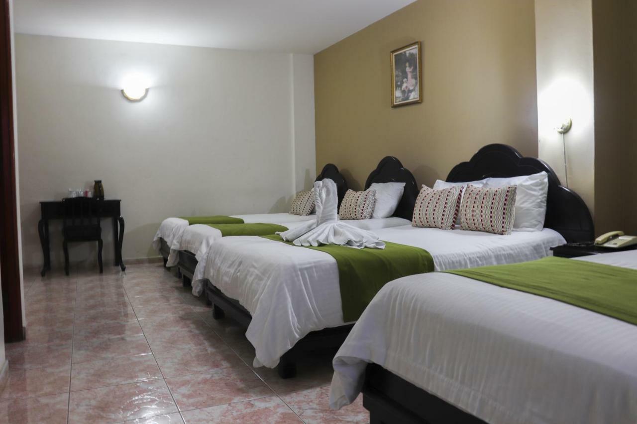 Hotel Puerta Del Sol Давид Экстерьер фото